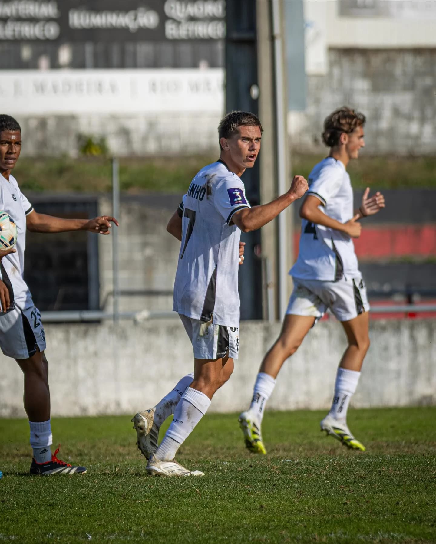 Fotografia de dia de jogo — fotografia 38 de Bruna Ferreira